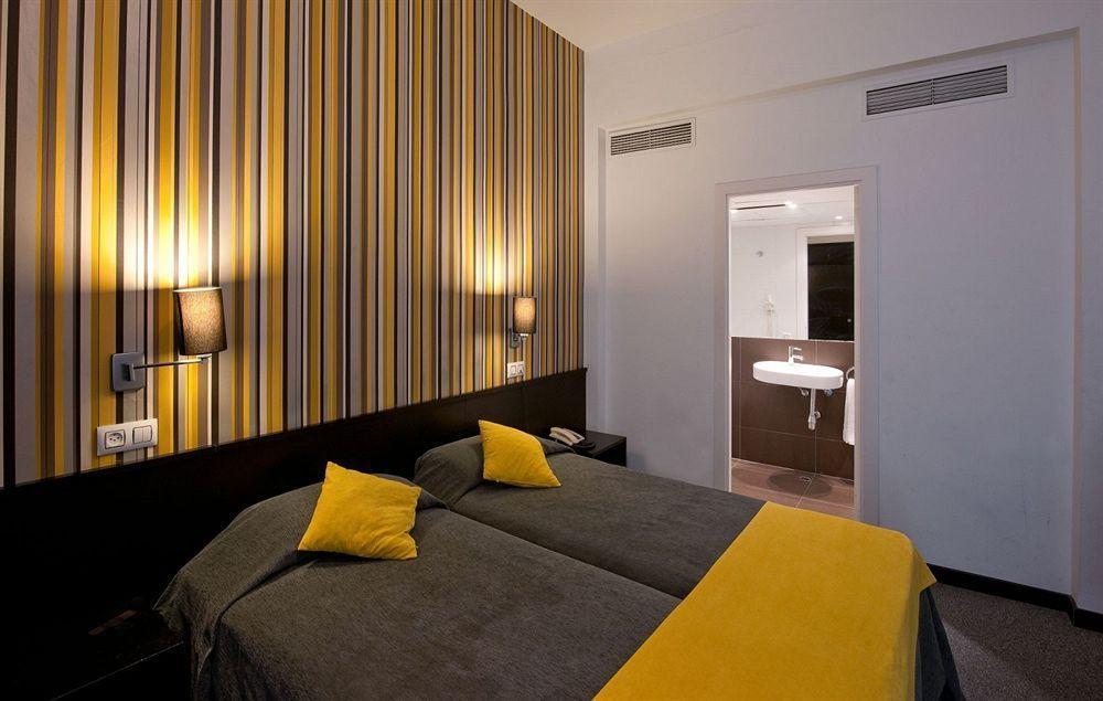 Hotel Casa Trafalgar Barcelona Exterior photo